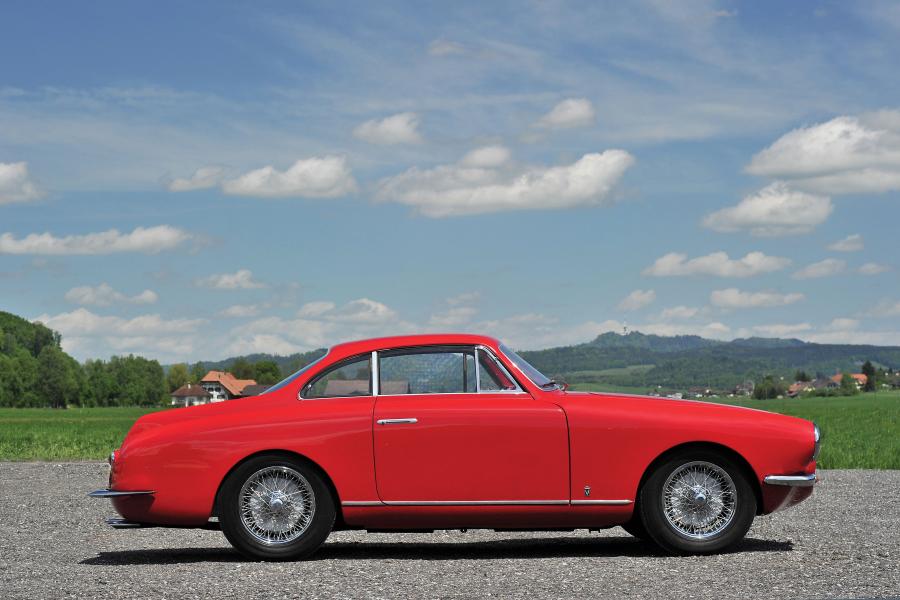  Fiat 8V Coupe (0047) 1953 года  (фото 2 из 10)